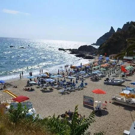 Loft Marinella L'aereoporto Di Lamezia Sul Mare Kitesurf * SantʼEufemia Lamezia