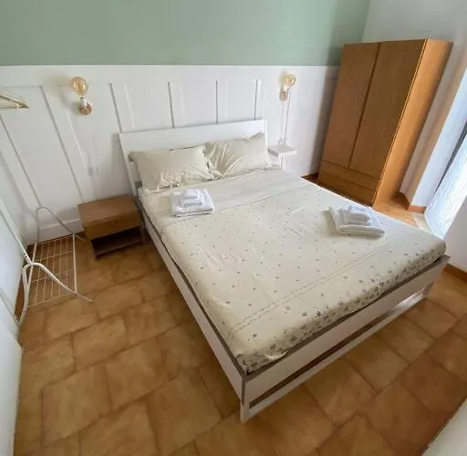 Loft Marinella L'aereoporto Di Lamezia Sul Mare Kitesurf Lägenhet *