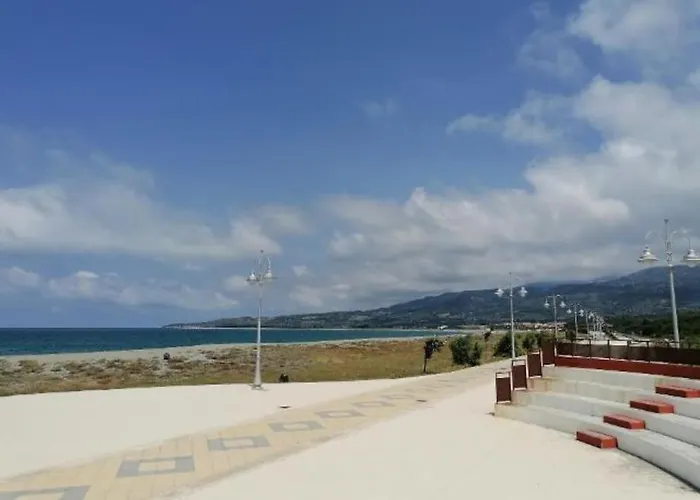 Loft Marinella L'aereoporto Di Lamezia Sul Mare Kitesurf Lägenhet *